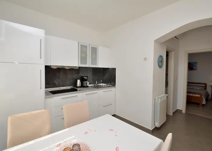 Nerina Daire Karpinjan