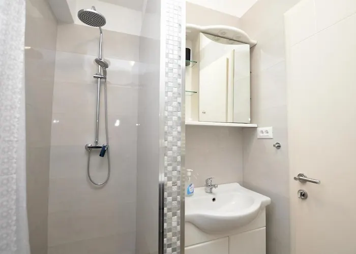 Nerina Daire Karpinjan