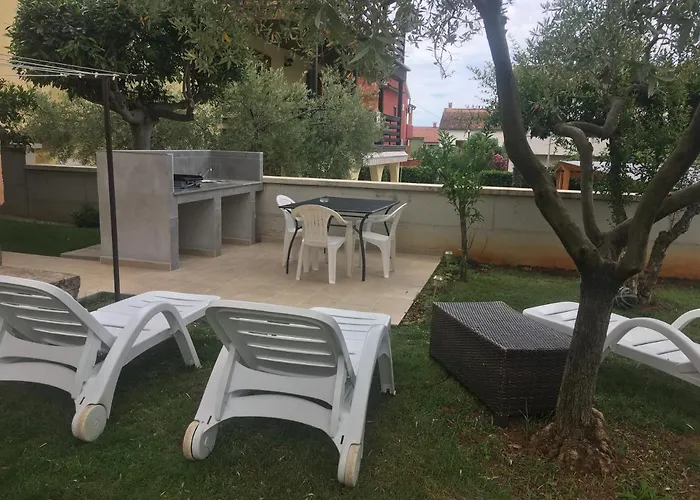 Nerina Διαμέρισμα Karpinjan